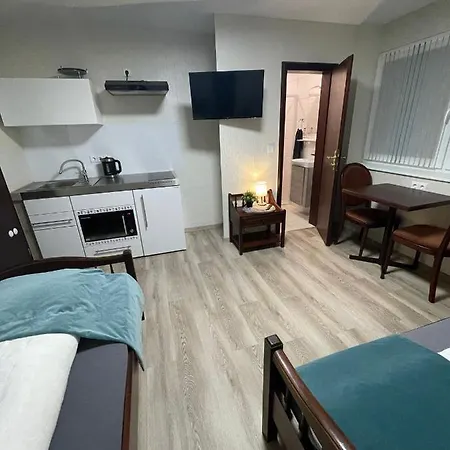 Appartement Auf Der Alm 21 N.1 *